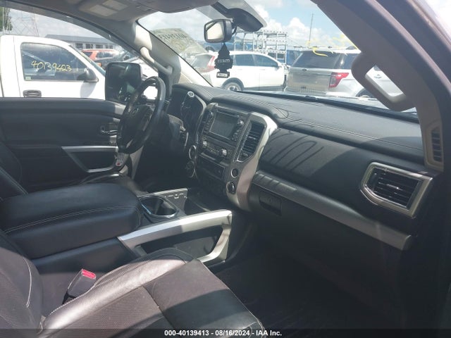 Nissan Titan Pro-4x 2017 1N6AA1E5XHN524294 Image 5