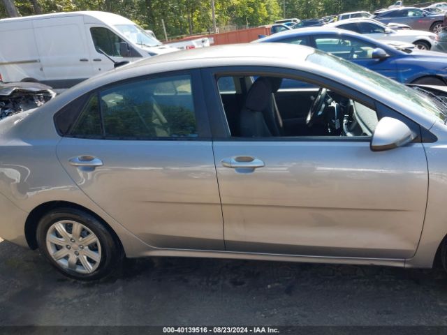3KPA24AD8PE621592 KIA RIO S