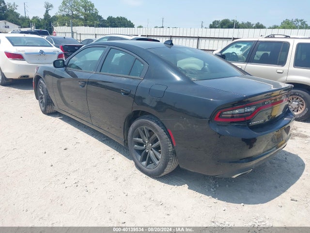 2C3CDXHG6FH726000 Dodge Charger Sxt