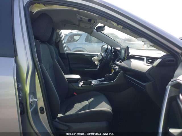 Toyota RAV4 LE 2022 2T3H1RFV0NC187445 Image 5