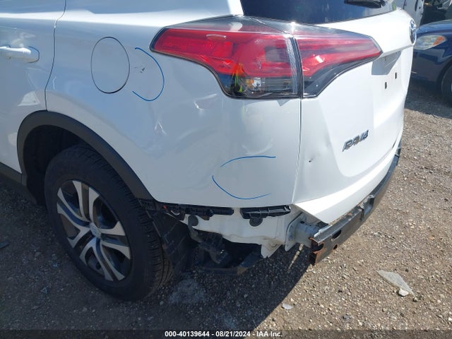 Toyota RAV4 LE 2017 2T3BFREV5HW623332 Image 6