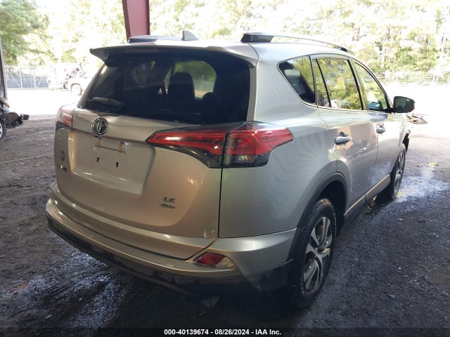 Toyota RAV4 LE 2017 2T3BFREV0HW629930 Image 4
