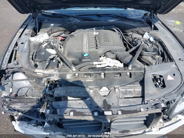 BMW 740li Xdrive 2015 WBAYF4C51FGS99446 Image 10
