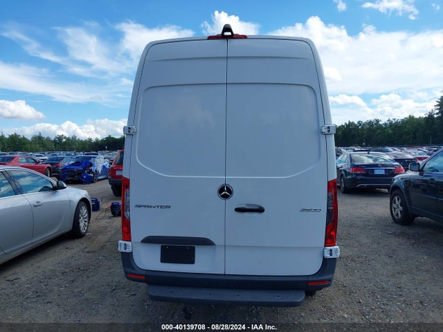 W1Y4DBHY9MT049905 Mercedes-Benz Sprinter 2500 Standard Roof I4 Diesel