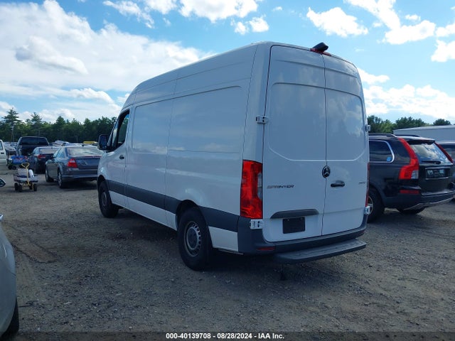 W1Y4DBHY9MT049905 Mercedes-Benz Sprinter 2500 Standard Roof I4 Diesel