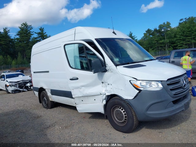W1Y4DBHY9MT049905 Mercedes-Benz Sprinter 2500 Standard Roof I4 Diesel
