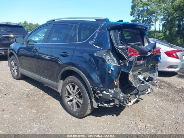 JTMRFREV2HD208318 Toyota Rav4 Xle