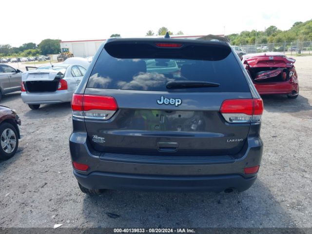 1C4RJEAG9KC789781 Jeep Grand Cherokee Laredo E 4x2