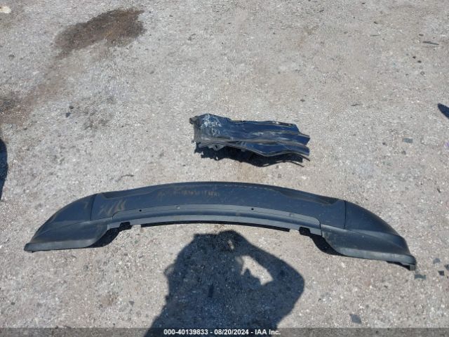 1C4RJEAG9KC789781 Jeep Grand Cherokee Laredo E 4x2