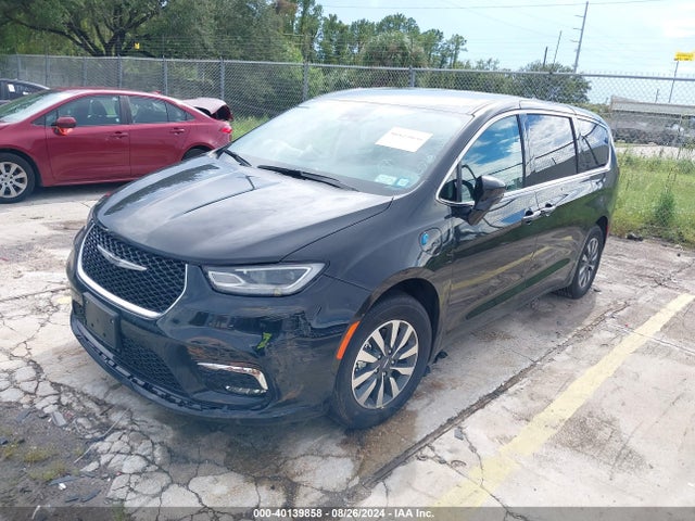 Chrysler Pacifica Hybrid Select 2024 2C4RC1S77RR130715 Image 2