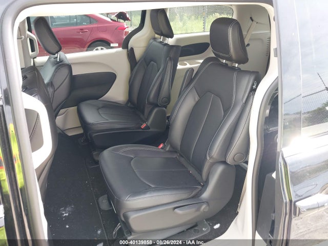 Chrysler Pacifica Hybrid Select 2024 2C4RC1S77RR130715 Image 8