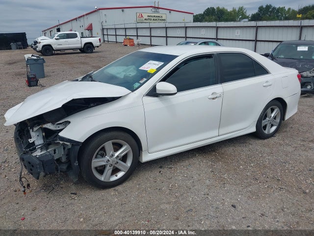 Toyota CAMRY SE 2014 4T1BF1FK5EU798853 Image 2