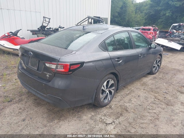 4S3BWAF63R3022028 Subaru Legacy Premium
