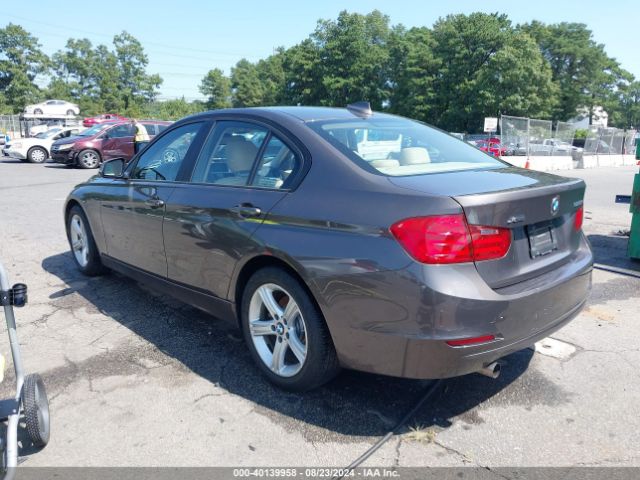 WBA3C3G52ENR25426 BMW 320i Xdrive