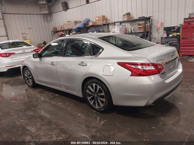 Nissan Altima 2.5 Sv 2017 1N4AL3AP6HC194221 Image 3