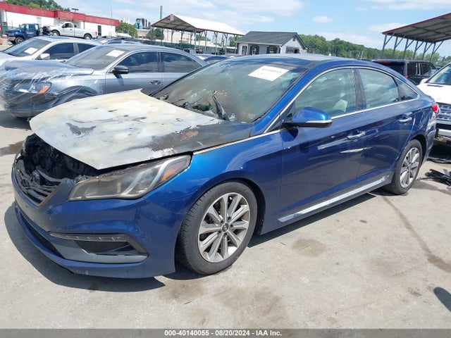 Hyundai Sonata Limited 2016 5NPE34AF7GH329881 Image 2