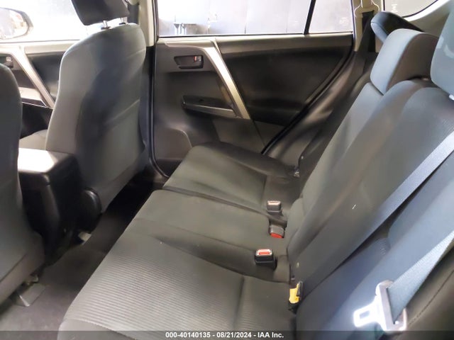 Toyota RAV4 LE 2017 JTMBFREV1HJ138717 Image 8