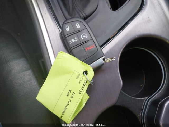 2C3CDZAG7JH229780 Dodge Challenger Sxt