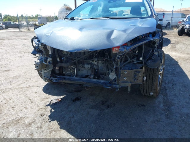 Toyota COROLLA LE 2017 5YFBURHE9HP595630 Image 6