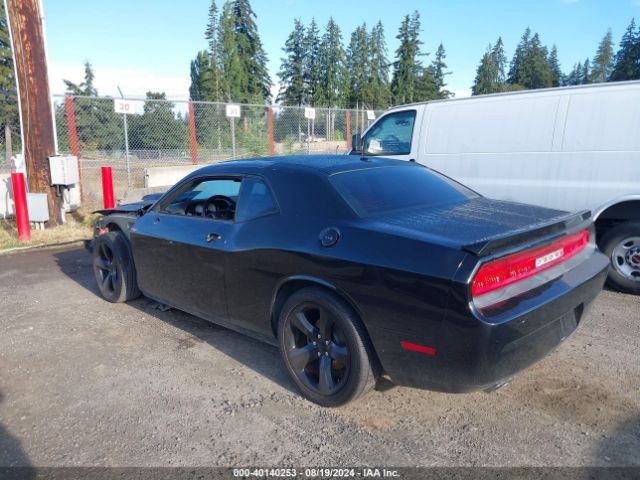 2C3CDYBT5EH241972 Dodge Challenger R/t Plus