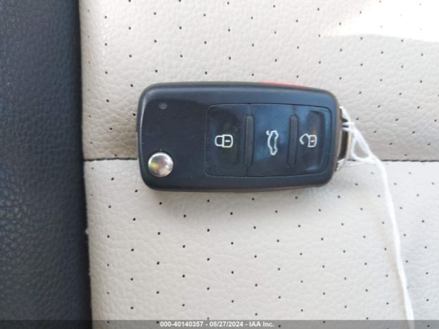 WVGBV7AX7GW576010 Volkswagen TIGUAN S