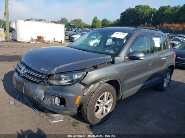 WVGBV7AX7GW576010 Volkswagen TIGUAN S