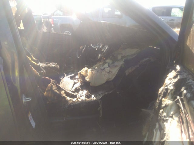 Toyota RAV4 LE 2017 JTMBFREV4HJ153406 Image 5