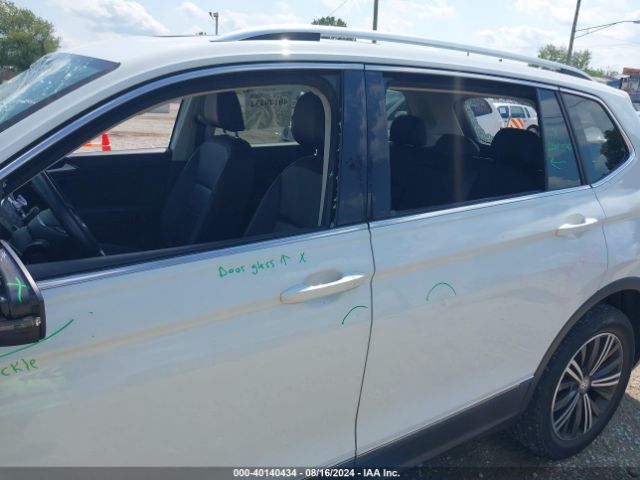 3VV2B7AX6JM086552 Volkswagen Tiguan 2.0t Se/2.0t Sel