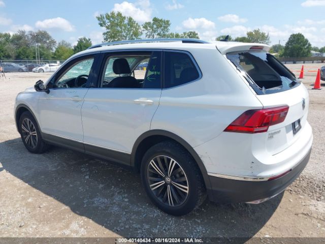 3VV2B7AX6JM086552 Volkswagen Tiguan 2.0t Se/2.0t Sel