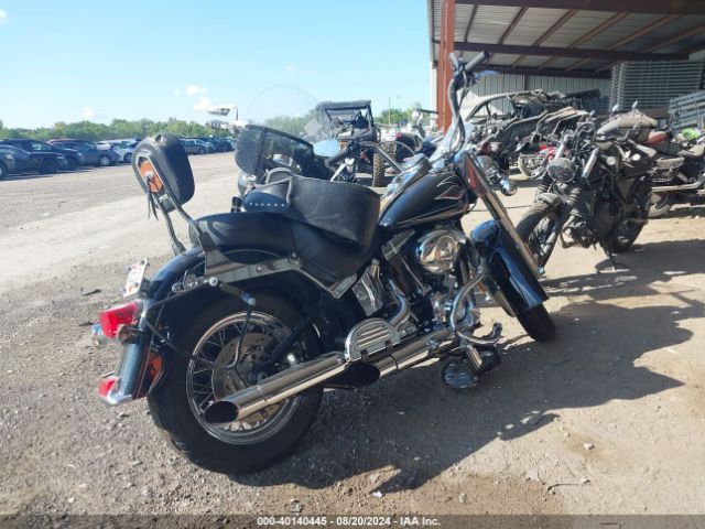 2010 HARLEY-DAVIDSON FLSTC 1HD1BW515AB035530 Photo 3