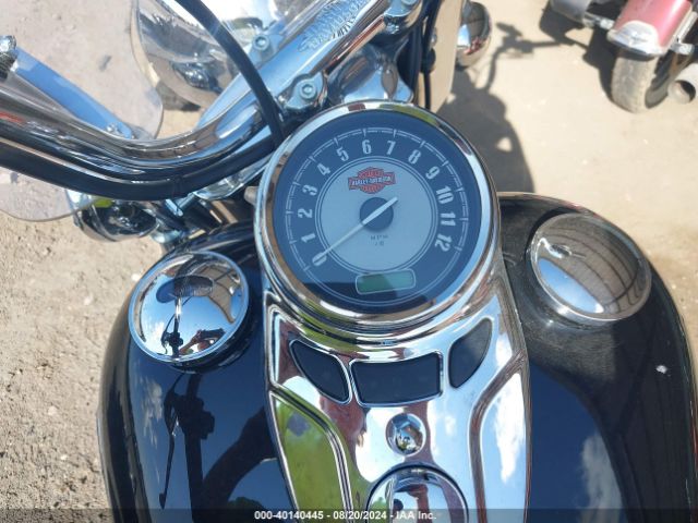 2010 HARLEY-DAVIDSON FLSTC 1HD1BW515AB035530 Photo 6