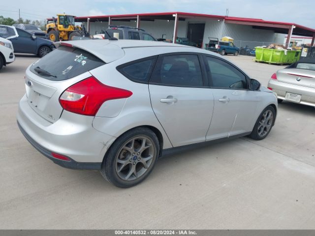 1FADP3K2XEL413021 Ford FOCUS SE