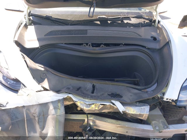 2021 TESLA MODEL Y 5YJYGDEE4MF074376 Photo 9