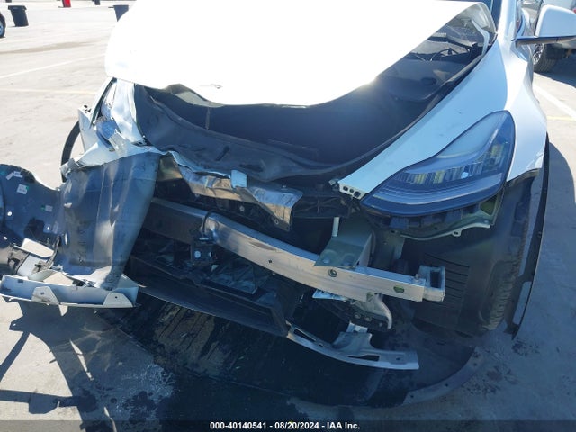 2021 TESLA MODEL Y 5YJYGDEE4MF074376 Photo 5