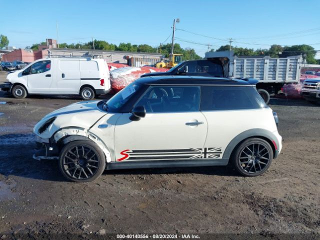 WMWXP7C56G2A42696 Mini Hardtop Cooper S