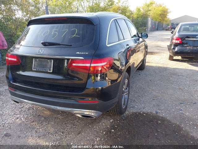 WDC0G4KB5JV066205 Mercedes-Benz Glc 300 4matic
