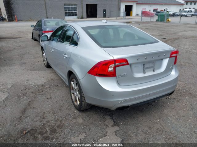 YV1612TKXG2412340 Volvo S60 T5 Premier