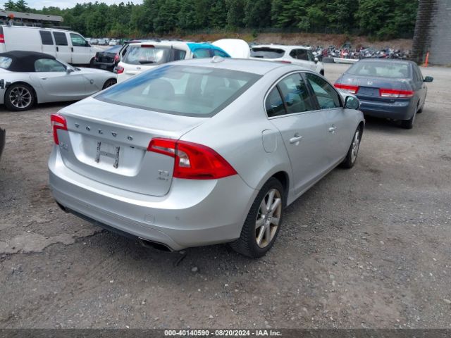 YV1612TKXG2412340 Volvo S60 T5 Premier