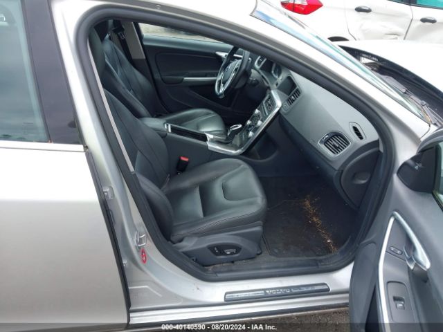 YV1612TKXG2412340 Volvo S60 T5 Premier
