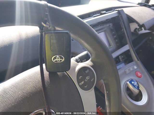 Toyota Prius Three 2015 JTDKN3DU3F0429635 Image 11