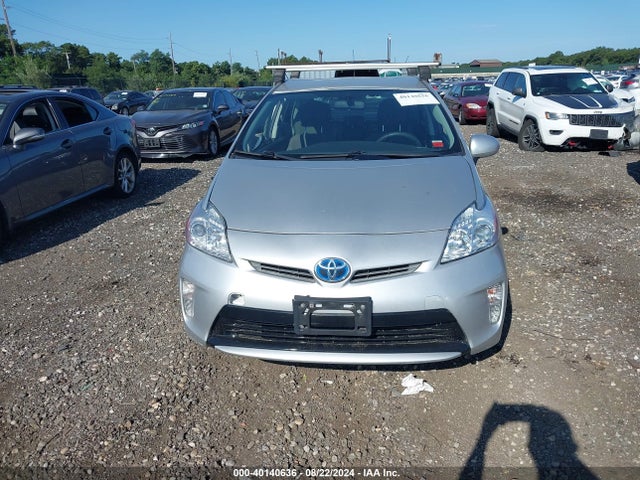 Toyota Prius Three 2015 JTDKN3DU3F0429635 Image 12