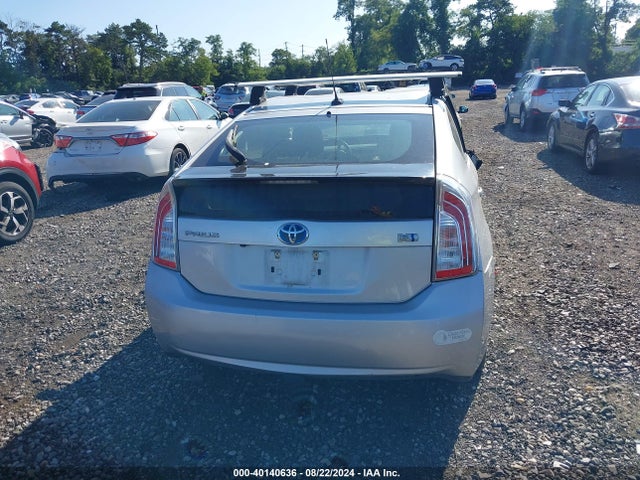 Toyota Prius Three 2015 JTDKN3DU3F0429635 Image 16