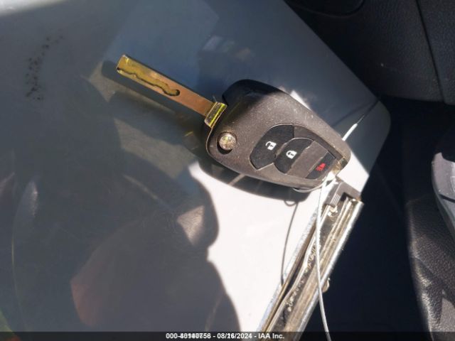 3GNCJKSB5KL226262 Chevrolet TRAX LS