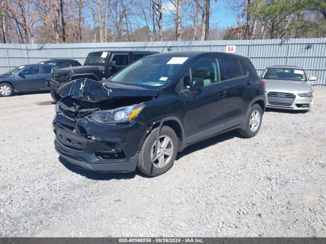 3GNCJKSB5KL226262 Chevrolet TRAX LS
