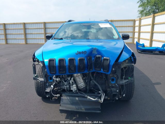 1C4PJMCB1JD521240 Jeep Cherokee Latitude 4x4