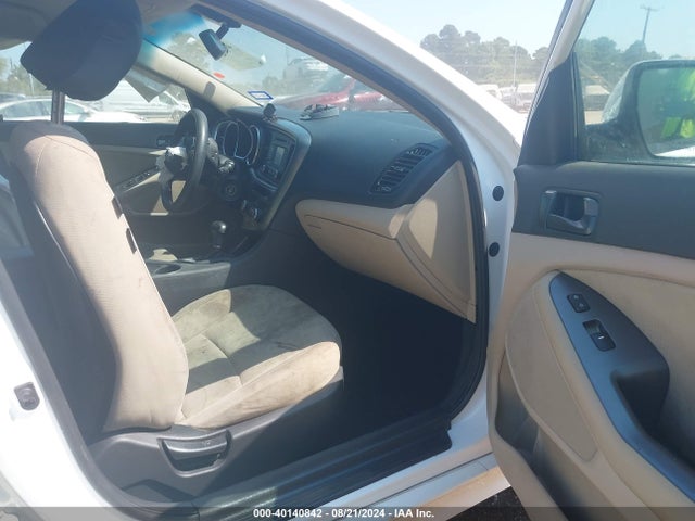 KIA Optima Lx 2014 5XXGM4A72EG309500 Image 5