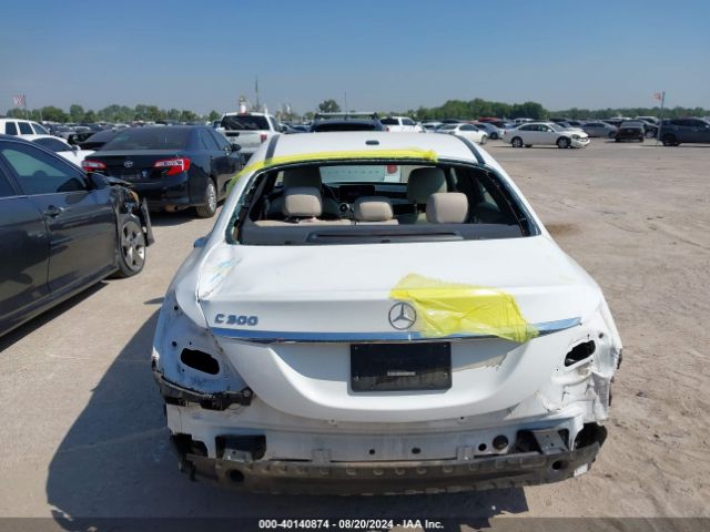 W1KWF8DB4MR610963 Mercedes-Benz C 300 Sedan