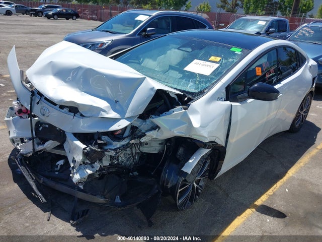 JTDACAAU1R3015637 Toyota Prius Limited