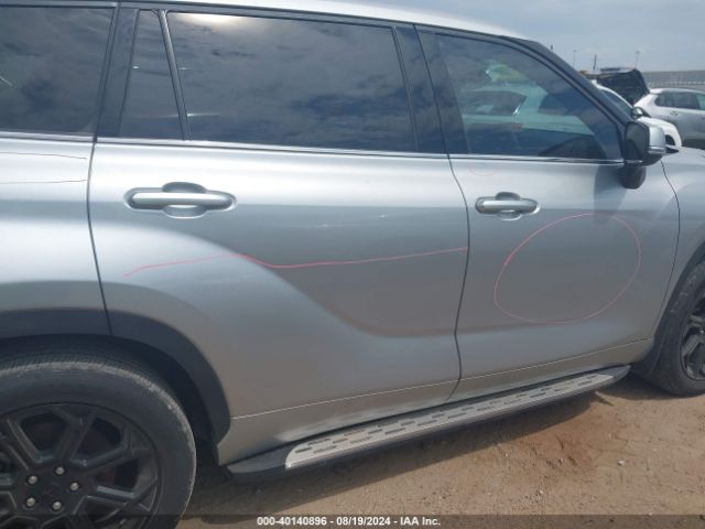 5TDCZRAH7NS141146 Toyota Highlander L