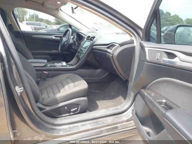 3FA6P0HD5HR257671 Ford FUSION SE